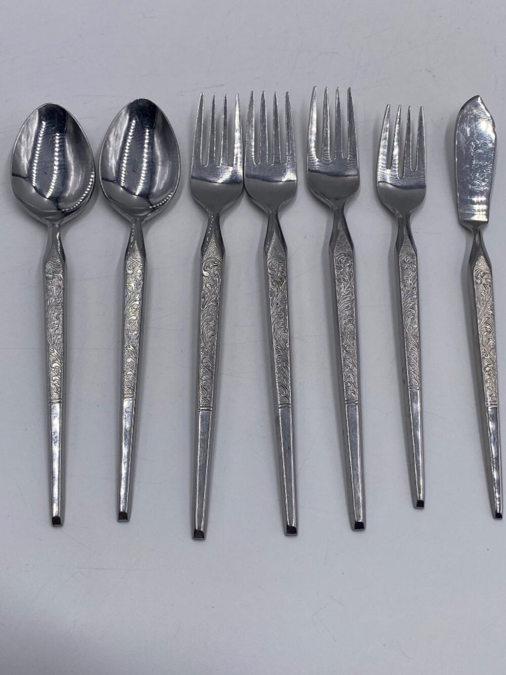 W. A. Dalton Landscape Silverware Flatware Stainless Japan Random lot of 7 Piece